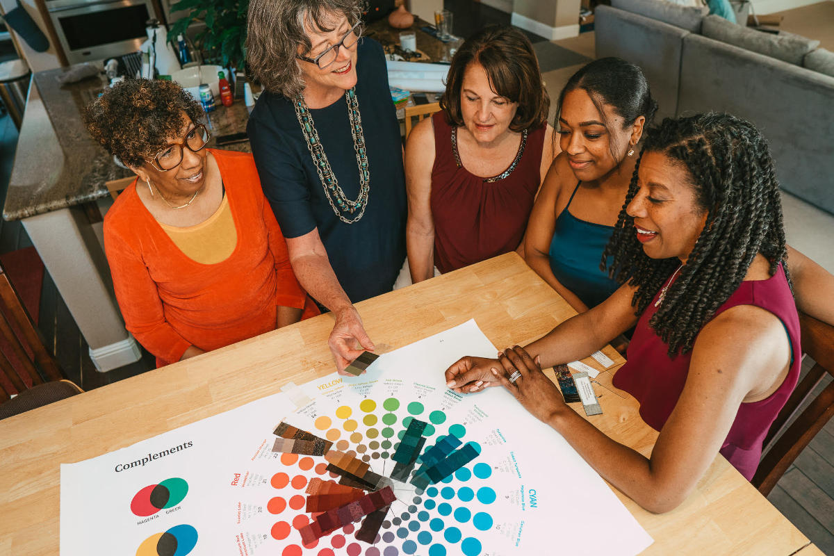 Mary Lou and students color training